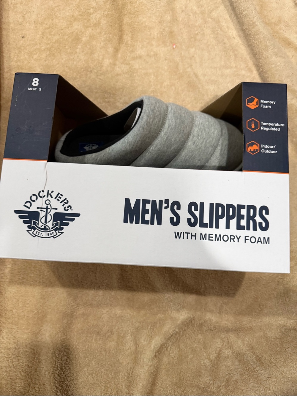 Dockers Men’s Gray Quilted Memory Foam Slippers
